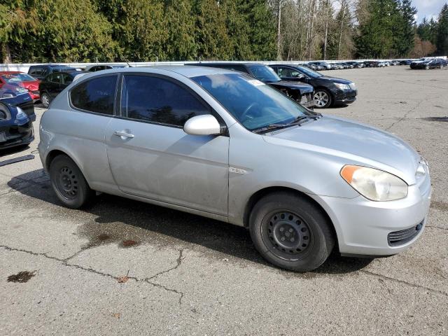 KMHCM36C37U007317 - 2007 HYUNDAI ACCENT GS SILVER photo 4