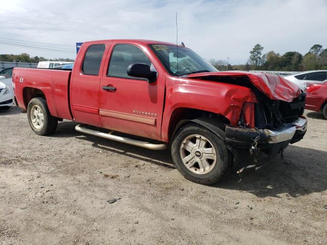 1GCEK29079Z281821 - 2009 CHEVROLET SILVERADO K1500 LT RED photo 4