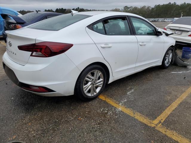 5NPD84LF5KH465140 - 2019 HYUNDAI ELANTRA SEL WHITE photo 3