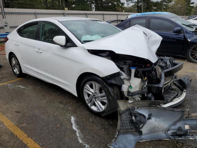 5NPD84LF5KH465140 - 2019 HYUNDAI ELANTRA SEL WHITE photo 4