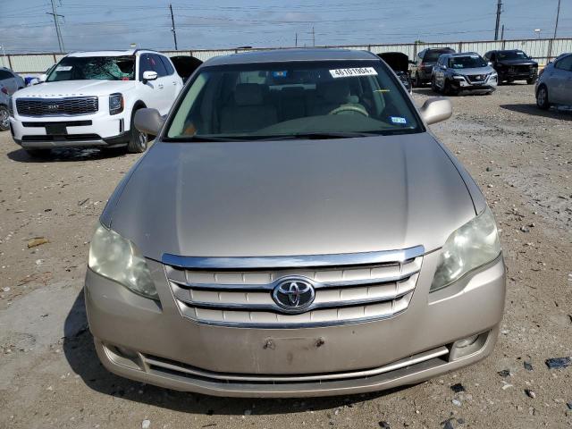 4T1BK36B85U042120 - 2005 TOYOTA AVALON XL TAN photo 5