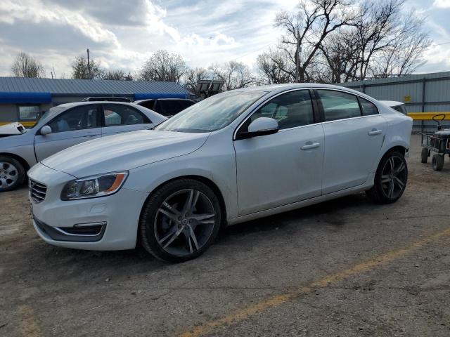 2017 VOLVO S60 PLATINUM, 