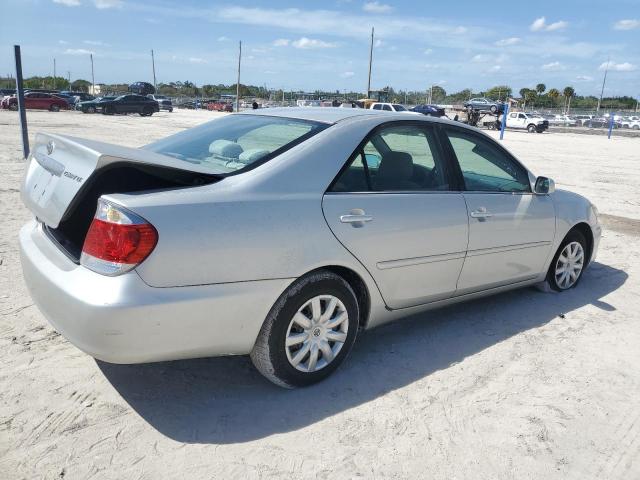 4T1BE32K95U016249 - 2005 TOYOTA CAMRY LE SILVER photo 3