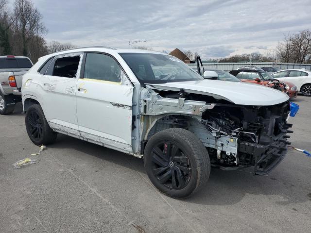 1V2KE2CA3NC214561 - 2022 VOLKSWAGEN ATLAS CROS SE Blanc photo 4