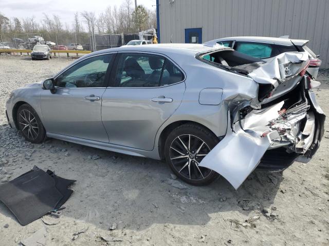 4T1T11AK5PU170644 - 2023 TOYOTA CAMRY SE NIGHT SHADE SILVER photo 2