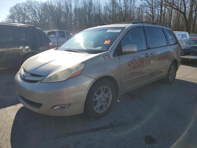 2006 TOYOTA SIENNA XLE, null