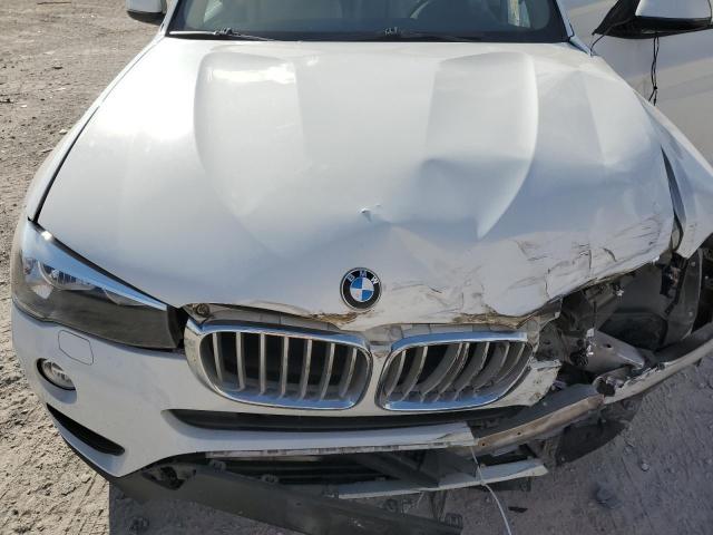 5UXWZ7C3XH0V93018 - 2017 BMW X3 SDRIVE28I WHITE photo 11