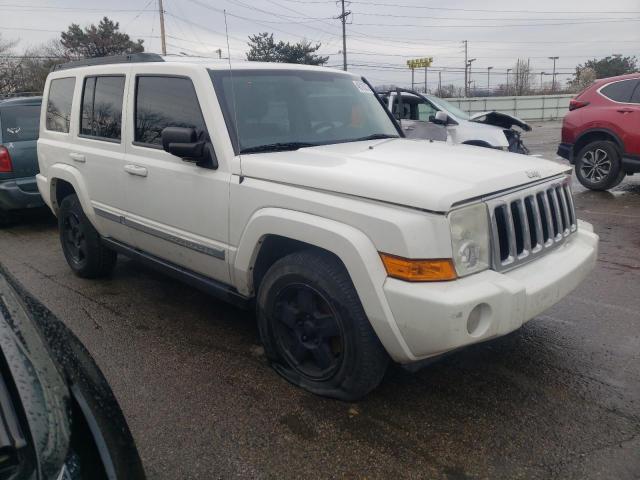 1J4RG4GK0AC128038 - 2010 JEEP COMMANDER SPORT WHITE photo 4