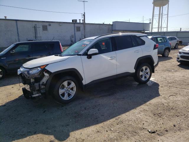 2T3P1RFV9LW094849 - 2020 TOYOTA RAV4 XLE WHITE photo 1