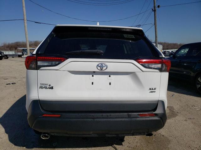 2T3P1RFV9LW094849 - 2020 TOYOTA RAV4 XLE WHITE photo 6