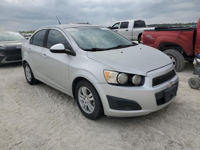 1G1JA5SHXC4132934 - 2012 CHEVROLET SONIC LS 银色 照片 4