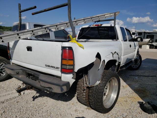 1GCJC39235E265958 - 2005 CHEVROLET SILVERADO C3500 WHITE photo 3