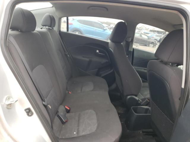 KNADM4A32H6118675 - 2017 KIA RIO LX SILVER photo 10