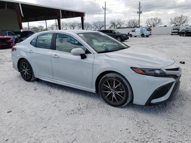 4T1G11AK0PU131428 - 2023 TOYOTA CAMRY SE NIGHT SHADE WHITE photo 4