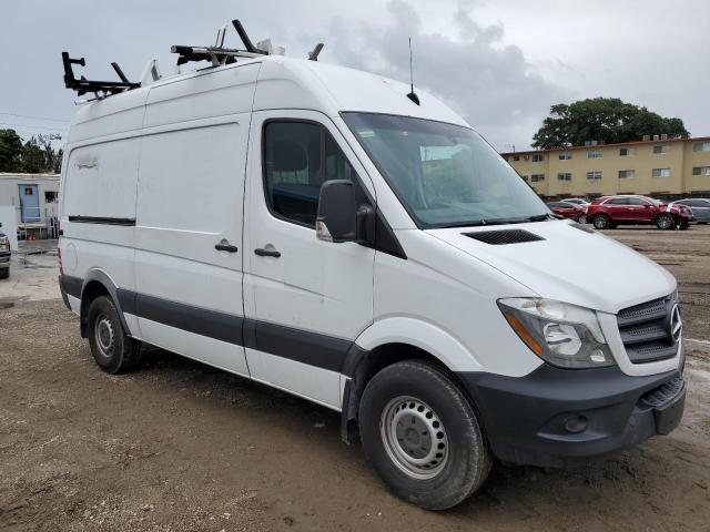 WD3PE7CD4HP510369 - 2017 MERCEDES-BENZ SPRINTER 2500 WHITE photo 4