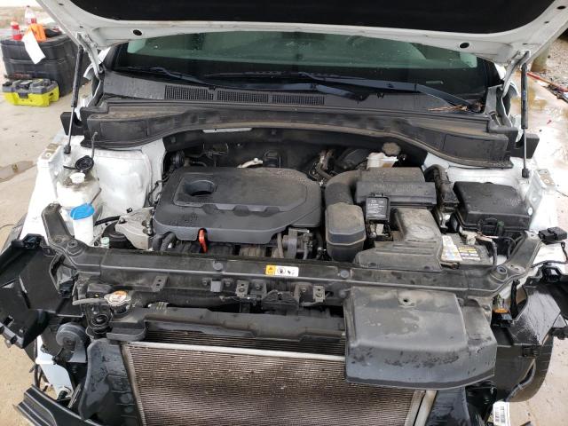 5NMZT3LB3JH065956 - 2018 HYUNDAI SANTA FE S WHITE photo 11