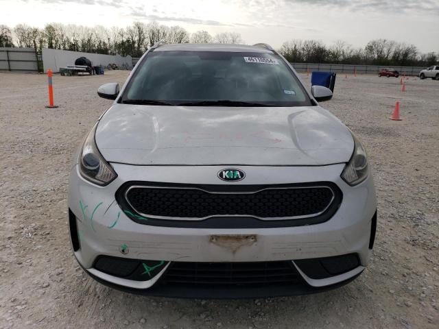 KNDCB3LC8H5057317 - 2017 KIA NIRO FE SILVER photo 5