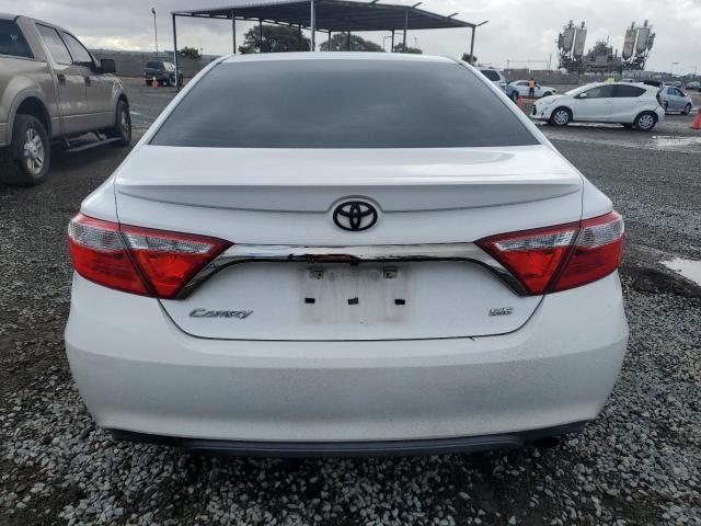 4T1BF1FK0HU325429 - 2017 TOYOTA CAMRY LE WHITE photo 6