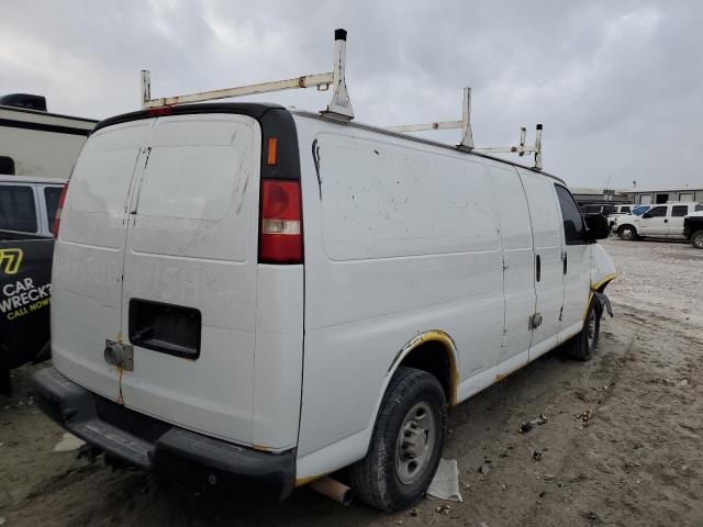 1GCZGUCG9F1263769 - 2015 CHEVROLET EXPRESS G3 WHITE photo 3