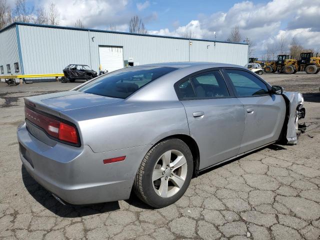 2C3CDXBGXEH269120 - 2014 DODGE CHARGER SE SILVER photo 3