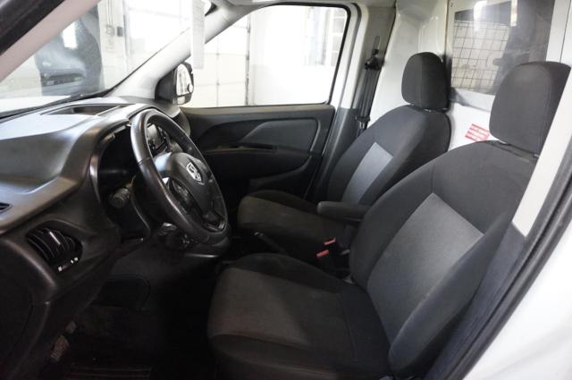 ZFBHRFBB7M6V74207 - 2021 RAM PROMASTER SLT WHITE photo 9