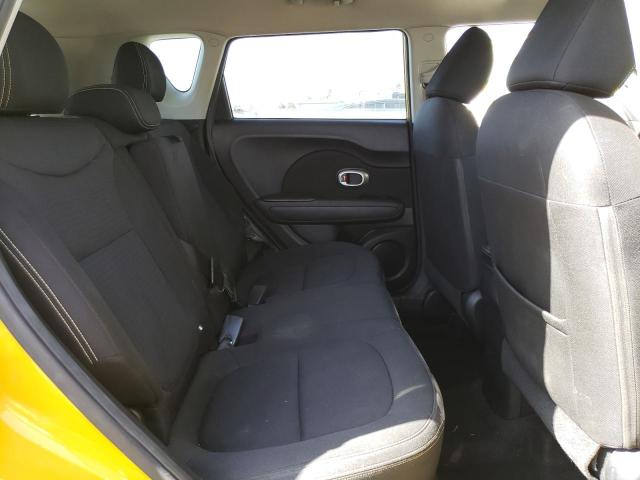 KNDJP3A57F7171789 - 2015 KIA SOUL + YELLOW photo 10