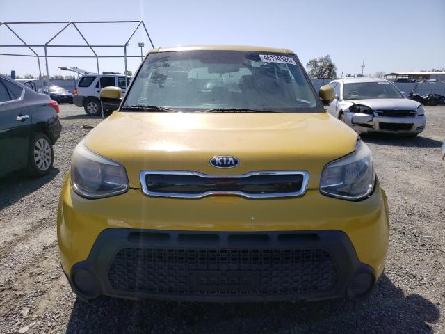 KNDJP3A57F7171789 - 2015 KIA SOUL + YELLOW photo 5