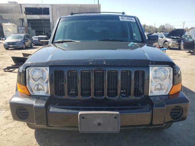 1J8HG48K76C244367 - 2006 JEEP COMMANDER BLACK photo 5