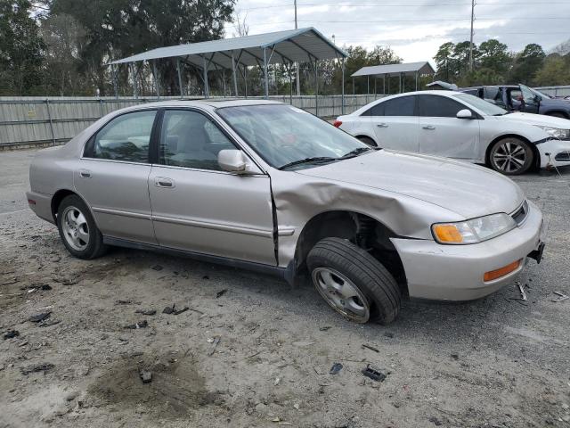 1HGCD5602VA267908 - 1997 HONDA ACCORD SE TAN photo 4