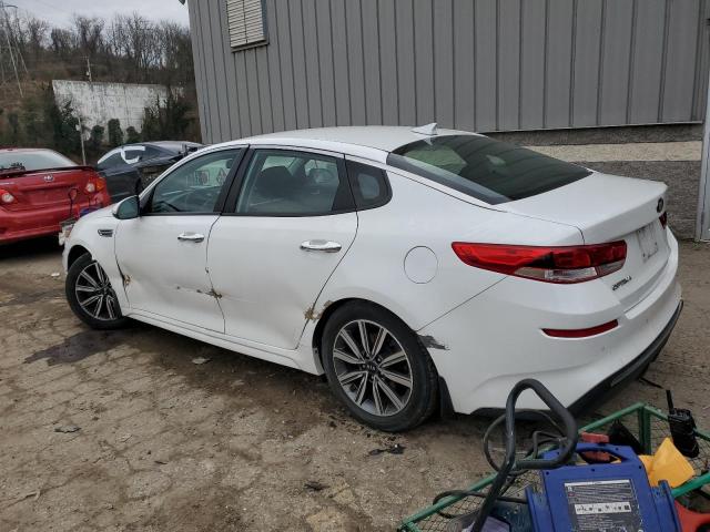 5XXGT4L38KG354336 - 2019 KIA OPTIMA LX WHITE photo 2