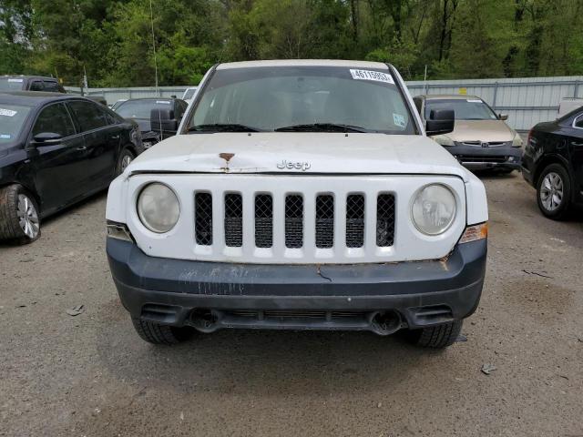 1C4NJPCB2CD540388 - 2012 JEEP PATRIOT LIMITED WHITE photo 5