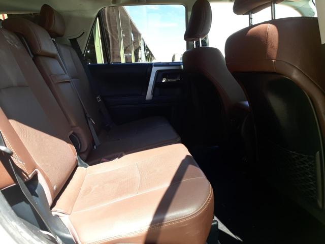 JTEBU5JR3L5769571 - 2020 TOYOTA 4RUNNER SR5/SR5 PREMIUM 白色 照片 11