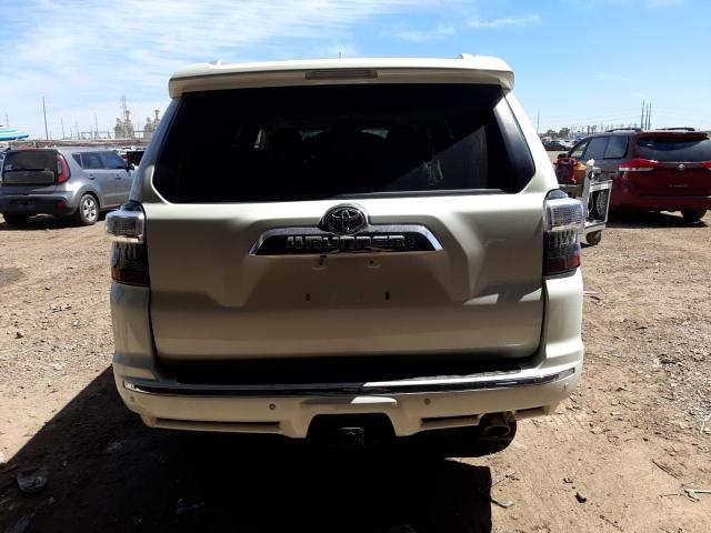 JTEBU5JR3L5769571 - 2020 TOYOTA 4RUNNER SR5/SR5 PREMIUM WHITE photo 6