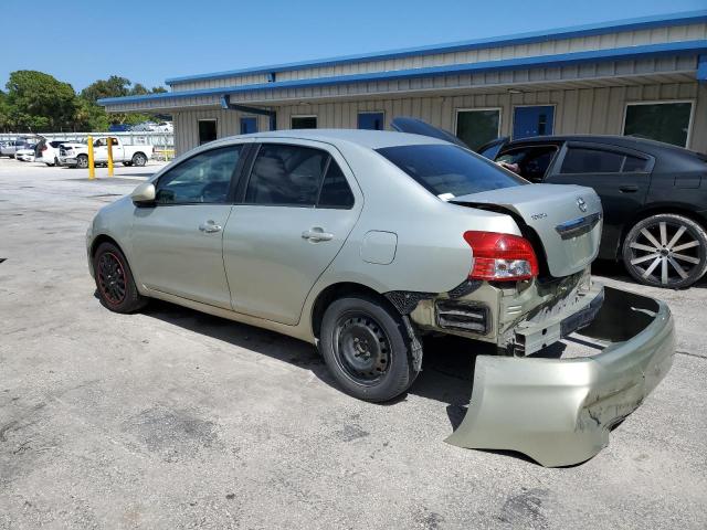 JTDBT923671055648 - 2007 TOYOTA YARIS GREEN photo 2