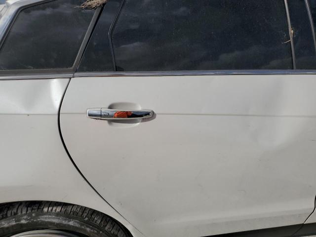 3GYFNCE36ES687558 - 2014 CADILLAC SRX PERFORMANCE COLLECTION WHITE photo 11