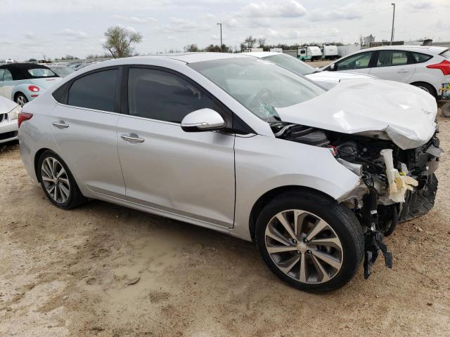 3KPC34A37JE025555 - 2018 HYUNDAI ACCENT LIMITED SILVER photo 4