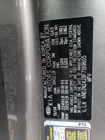 KNDJN2A28F7169605 - 2015 KIA SOUL SILVER photo 13