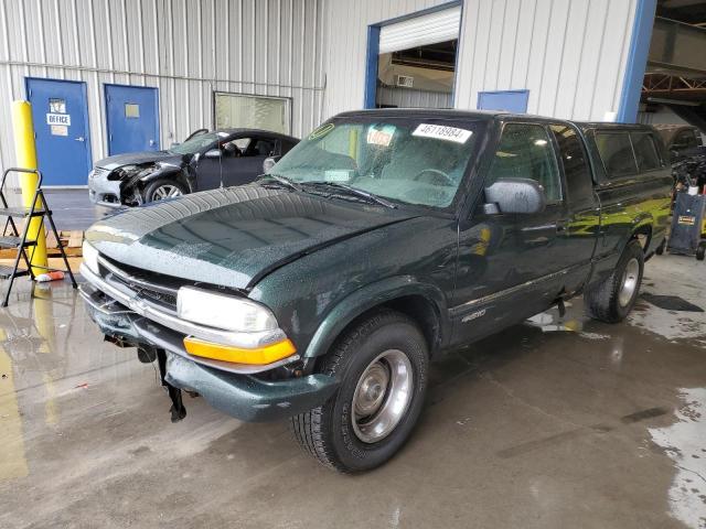 1GCCS19W628128817 - 2002 CHEVROLET S TRUCK S10 GREEN photo 1