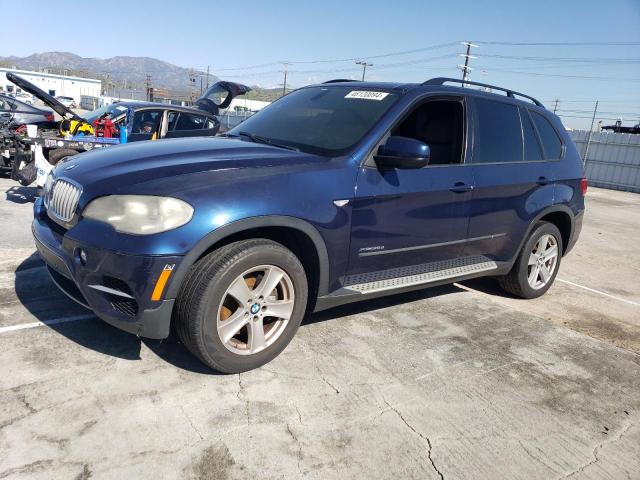 5UXZW0C55BL660564 - 2011 BMW X5 XDRIVE35D BLUE photo 1