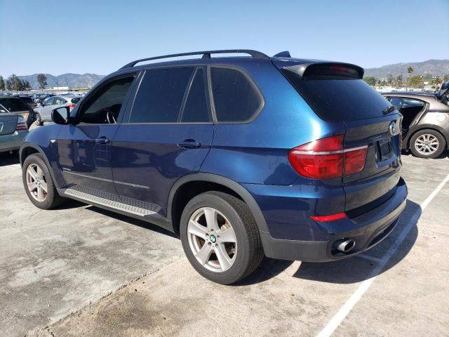 5UXZW0C55BL660564 - 2011 BMW X5 XDRIVE35D BLUE photo 2