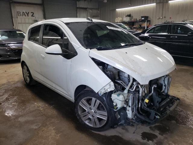 KL8CD6S9XFC763580 - 2015 CHEVROLET SPARK 1LT WHITE photo 4