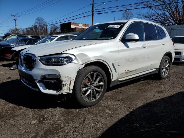 5UXTR9C56KLP93139 - 2019 BMW X3 XDRIVE30I WHITE photo 1