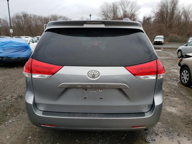 5TDYK3DC7BS045861 - 2011 TOYOTA SIENNA XLE SILVER photo 6