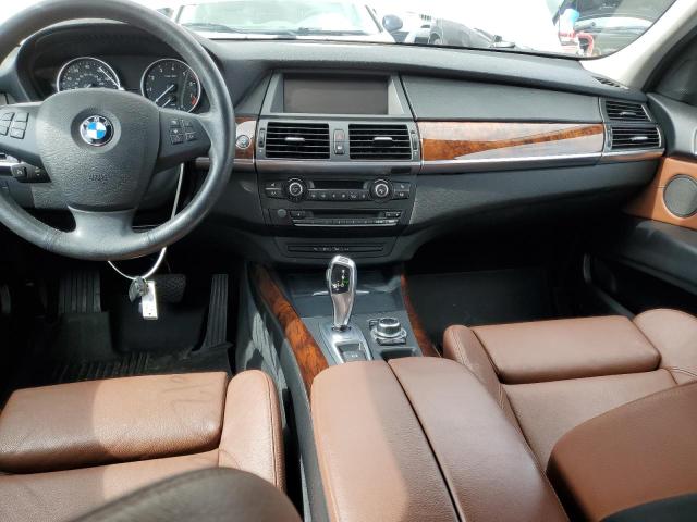 5UXZV4C50D0E13843 - 2013 BMW X5 XDRIVE35I WHITE photo 8