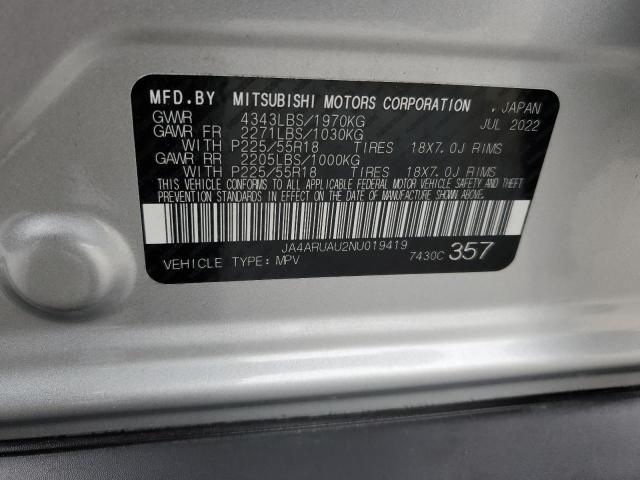 JA4ARUAU2NU019419 - 2022 MITSUBISHI OUTLANDER ES SILVER photo 13