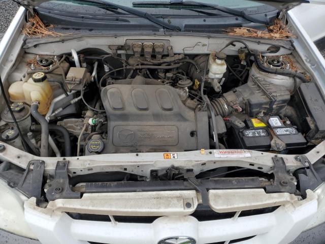 4F2CZ94175KM47348 - 2005 MAZDA TRIBUTE S WHITE photo 12