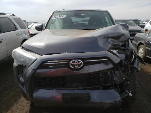 JTEMU5JR4N6003824 - 2022 TOYOTA 4RUNNER SR5/SR5 PREMIUM GRAY photo 5