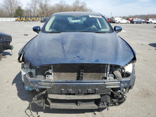 3FA6P0HD9JR145610 - 2018 FORD FUSION SE BLUE photo 5