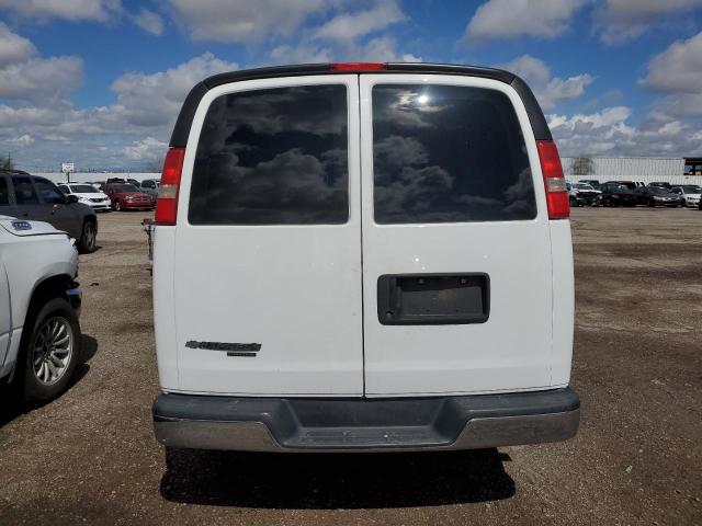 1GCWGFCFXF1283440 - 2015 CHEVROLET EXPRESS G2 WHITE photo 6