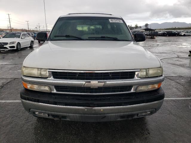 3GNEC16T1YG134390 - 2000 CHEVROLET SUBURBAN C1500 WHITE photo 5